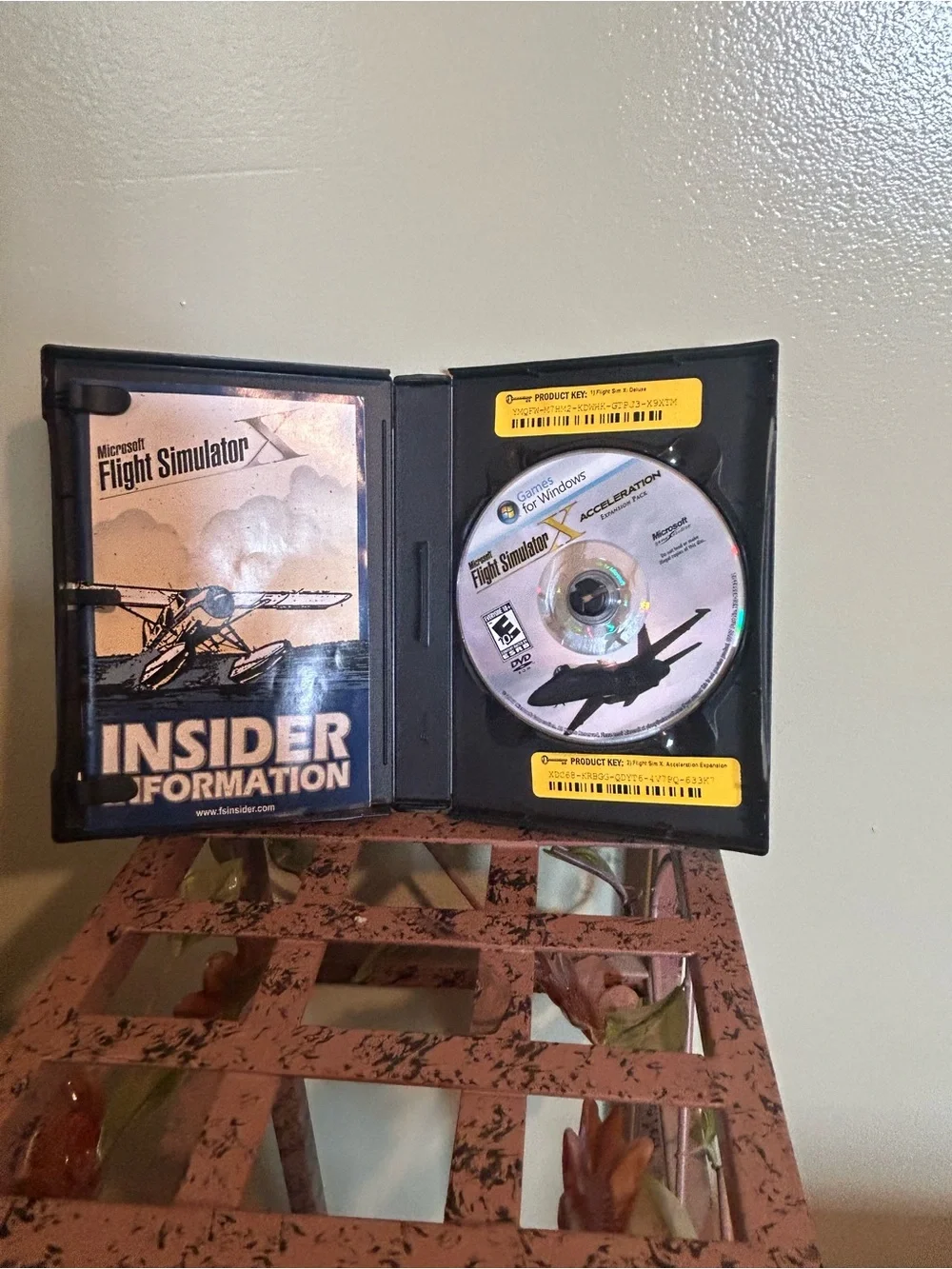 Microsoft Flight Simulator X Gold Edition PC Complete (Deluxe + Acceleration)